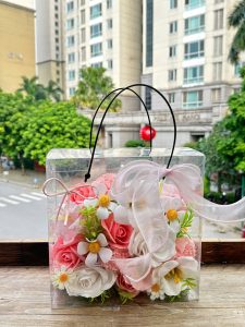 cách chọn hộp hoa sáp